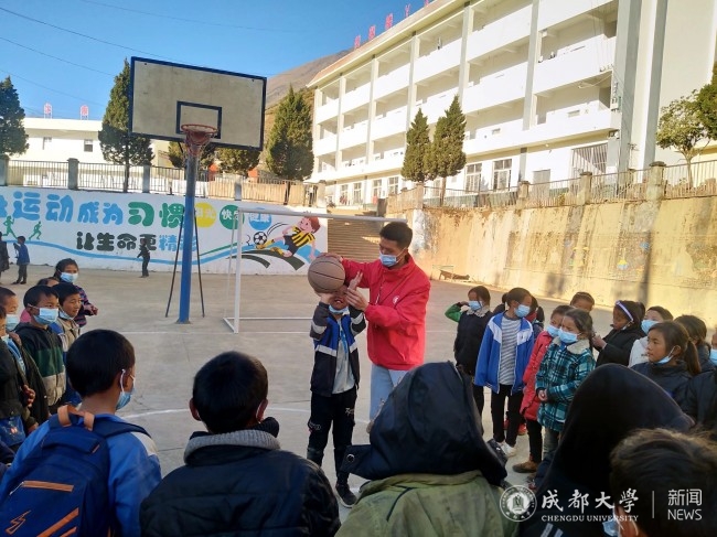 说明: http://news.cdu.edu.cn/attachment/202101/20210129144118n911dMCpES_full.jpg